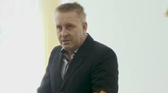 Verdikt nie je ani po rokoch. Muž, ktorý z marihuany vyrábal mastičky, sa opäť postavil pred súd