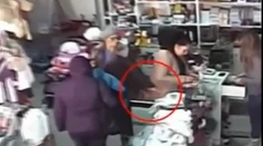 "Kradoška" roka! Ani kamery nepomohli