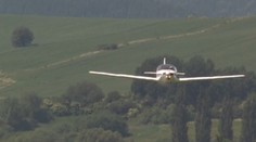 Piloti neboli nováčikovia. Jeden z nich mal nalietaných 2500 hodín