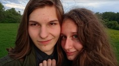 Hľadajú tínedžerov, ktorí nechali list na rozlúčku. Chcú si vraj siahnuť na život