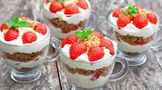 Ovocný cheesecake v poháriku