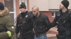 Podpaľovali autá a kradli zbrane: Mafiánov z východu Slovenska poslal súd za mreže