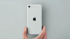 Najlacnejší iPhone na trhu: Apple predstavil novinku cez virtuálnu prezentáciu