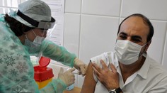 Ministerstvo zvoláva na očkovanie, na viacerých miestach je ešte veľa voľných termínov