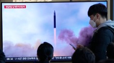 Severná Kórea odpálila ďalšiu balistickú strelu. Juhokórejský prezident varoval, že za svoje provokácie zaplatí