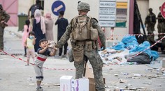 Z Afganistanu začali odchádzať prví americkí vojaci zaisťujúci evakuácie