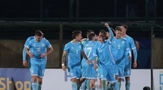 V histórii vyhrali iba jedinýkrát, tak si prizvali súpera na mieru. Zlyhali aj proti nemu