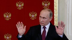 Aj Putin blahoželal Macronovi, ale naznačil i niečo dôležité