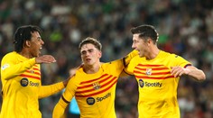 Barcelona jednoznačne zdolala Elche a navýšila náskok pred Realom Madrid. Lewandowski sa presadil dvakrát