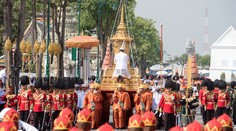 V Thajsku pochovávajú kráľa