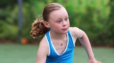 Sadie (†9) bola nádejnou tenisovou hviezdou. Zabila ju ťažká alergická reakcia na laktózu