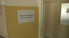 Tvrdí, že Slovenská republika neexistuje. Známy dezinformátor už neučí, no pracuje ako školský psychológ