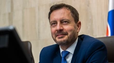 S Demokratmi sa nikto nechce spájať. "Dostali férovú ponuku, no odmietli ju," dodal Heger