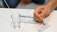 Máme vyše 3 000 nových pozitívnych, pribudlo najviac úmrtí za minulý týždeň