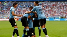 Uruguaj uštedril Rusku prvú prehru.  Oba tímy idú do osemfinále