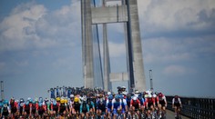 Druhú etapu Tour de France ovládol Jakobsen, Sagan finišoval šiesty