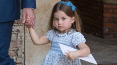 Trojročná Charlotte sa predviedla. Novinárom poslala drzý odkaz