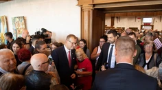 Poslanci si vypočuli, čo si myslia ich voliči. Názory aj otázky nemali konca