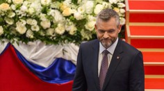 Otec, je mi veľmi ľúto, že tu dnes už nemôžeš byť so mnou, napísal pred nástupom do funkcie nový prezident