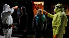 Česká vláda schválila zákaz vychádzania bez ochranného rúška