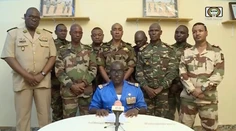 Vojenský prevrat v Nigeri. Zadržaný prezident Bazoum vyhlásil, že bude brániť demokraciu