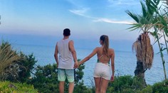 Romantika v raji. Marek Fašiang dovolenkuje s krásnou priateľkou