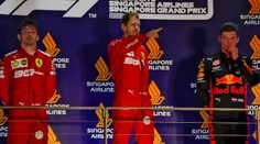 VC Singapuru vyhral Vettel pred Leclercom, Ferrari tak slávi double