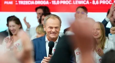 Voľby v Poľsku vyhrala strana Právo a spravodlivosť, vládu však zrejme nezostaví