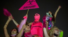 Stovky Izraelčanov protestovali proti opatreniam na obmedzenie pohybu