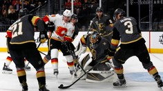 VIDEO: Takýto intuitívny zákrok vytiahol proti Calgary gólman Fleury z Las Vegas