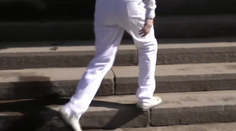 Polícia odhalila organizovanú skupinu lekárov. Obvinili ich z poistných podvodov