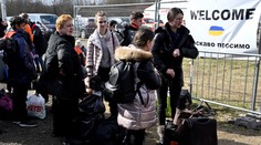 Pasca na azylantov z Ukrajiny. Poisťováci im predávajú životné poistky, ktoré sa tvária ako zdravotné poistenie