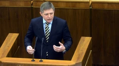 Podľa najnovšieho prieskumu by Fico sám už vládu nezostavil