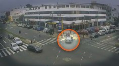 Hrozivá nehoda na videu: Auto vpálilo do skupiny detí, zázrakom sa im nič vážne nestalo