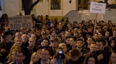 Hlina a Sulík vyzývajú ľudí, aby prišli v utorok demonštrovať