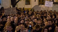 Hlina a Sulík vyzývajú ľudí, aby prišli v utorok demonštrovať