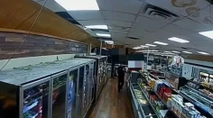 Kuriózna lúpež. Zlodej nič nevzal, objavili ho spiaceho v strope obchodu