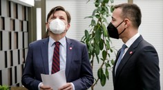 Do spolupráce s Hlinom a Druckerom sa nikto nehrnie. Im blízke strany sa spájajú na inom fronte