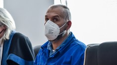 Pri čítaní rozsudku mu z obáv ponechali putá. V Bratislave odsúdili prvého sériového vraha v histórii Slovenska
