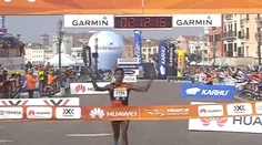 VIDEO: K víťazstvu prišiel ako slepý k husliam, skupina favoritov zablúdila