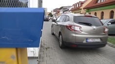 Michalovčania sa vydýchli: Parkovanie bude naďalej zadarmo