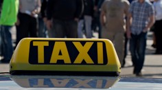 Nitrianski policajti odhalili zdrogovaného taxikára. Drogy mal aj v aute