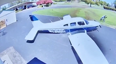 VIDEO: Dramatické núdzové pristátie. Golfista len o kúsok unikol smrti