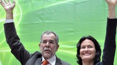 O finálnom výsledku rakúskych volieb rozhodne až sčítanie hlasov odovzdaných poštou