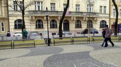 Mestskí poslanci rozhodli o osude plotu pri americkej ambasáde