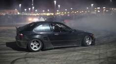 Policajné hliadky v Trnave v strehu. Chystá sa tam nelegálny tuningový zraz upravených vozidiel