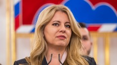 Zuzane Čaputovej udelili Cenu za demokraciu Madeleine Albrightovej