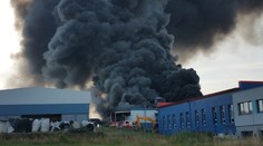 Obrovský požiar vo Zvolene. Horel sklad s horľavinami