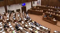 Prieskum: V parlamente SNS, nie Kotleba