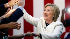 Clintonová a Trump sú veľkými víťazmi supervolebného utorka